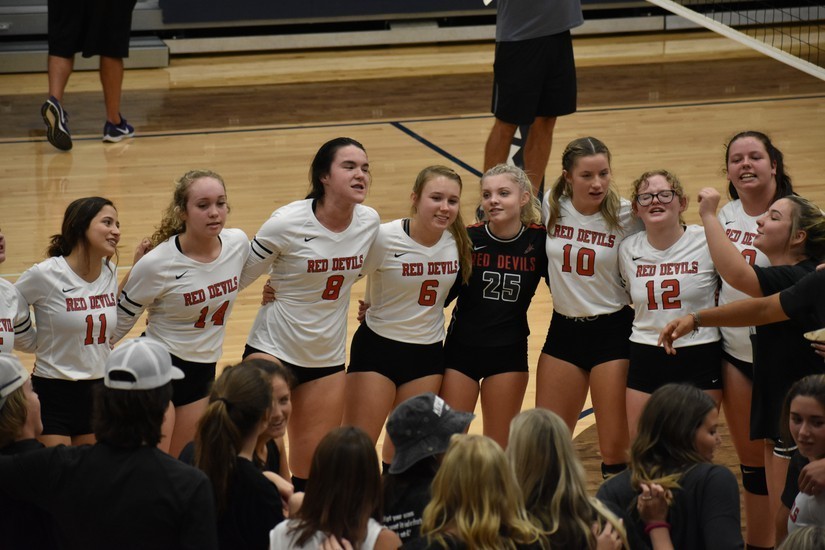 Red Devil Volleyball Advances to Upper State