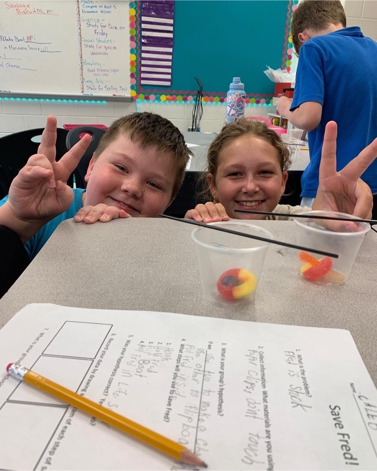 4th grade used the steps of the scientific method to save Fred (the gummy worm). #dacusvillegrown