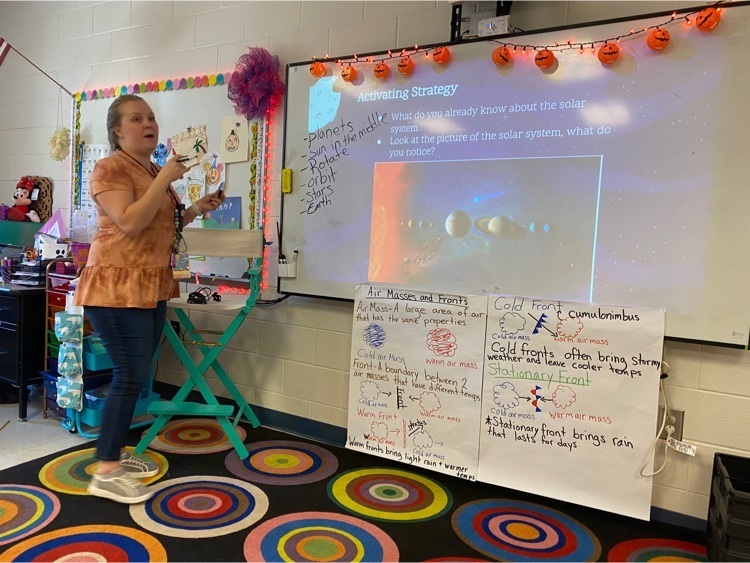 4th grade teacher, Mrs. Ari Stone, put on a clinic today of defining learning targets and having students break down the standard using prior knowledge and background information. These kids were so pumped to participate!