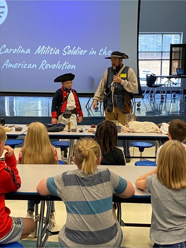 On Monday 4th grade students had a guest speaker, Mr. Walden, come to speak to them about the Revolutionary War and show them what things looked like in that time period. 