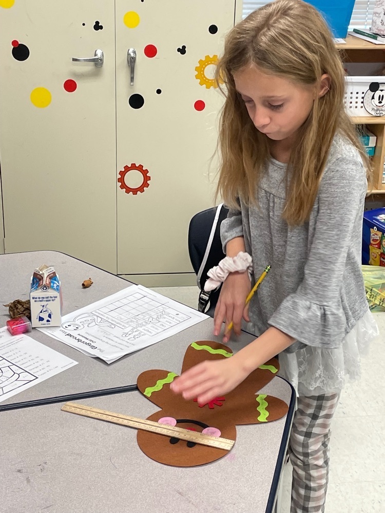 Mrs Owens Math students worked on measuring with inches and centimeters today with gingerbread!